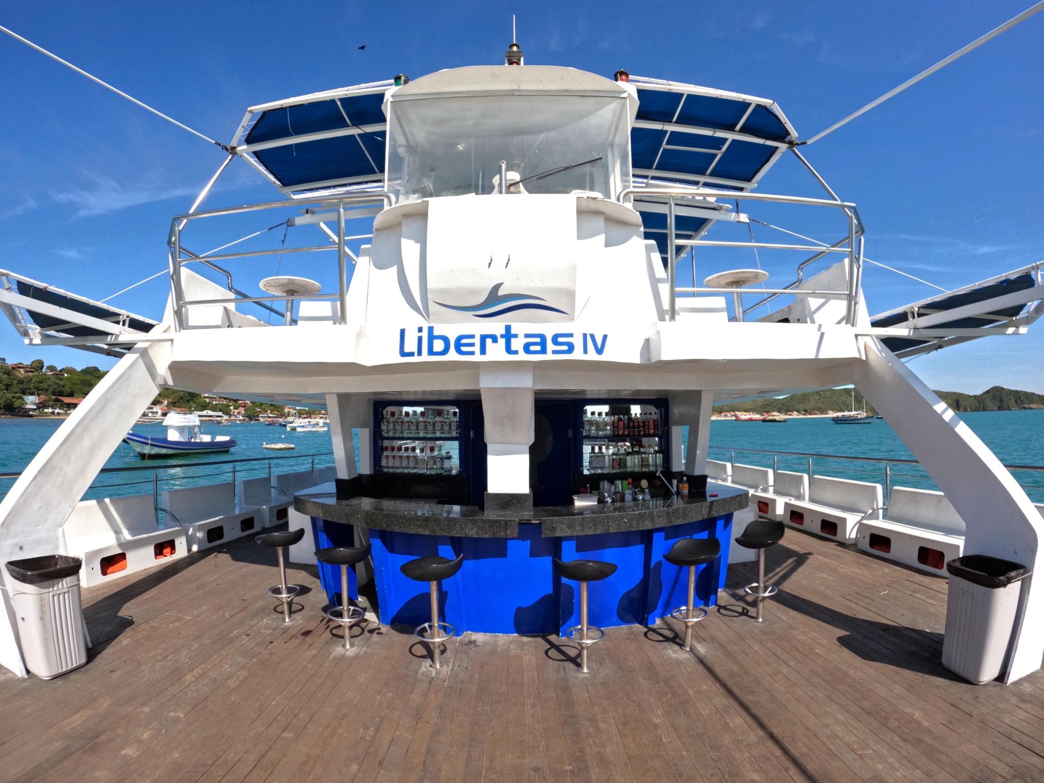 Paseo en catamarán por Búzios